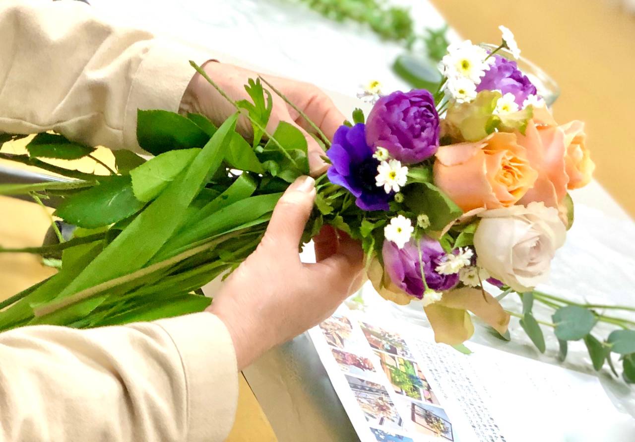 アレンジブーケ3回で完結レッスン、お花を身近に飾りたい方に朗報！